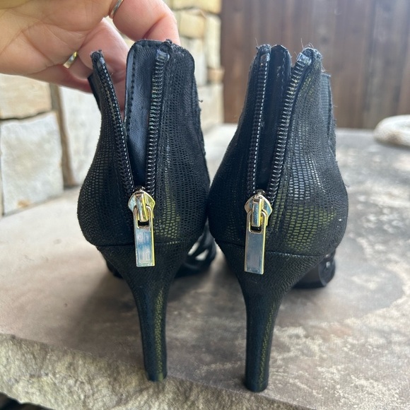 a.n.a Caroline Black Caged Heel with a bit of sparkly Sz-7.5. Ps - Picture 10 of 12
